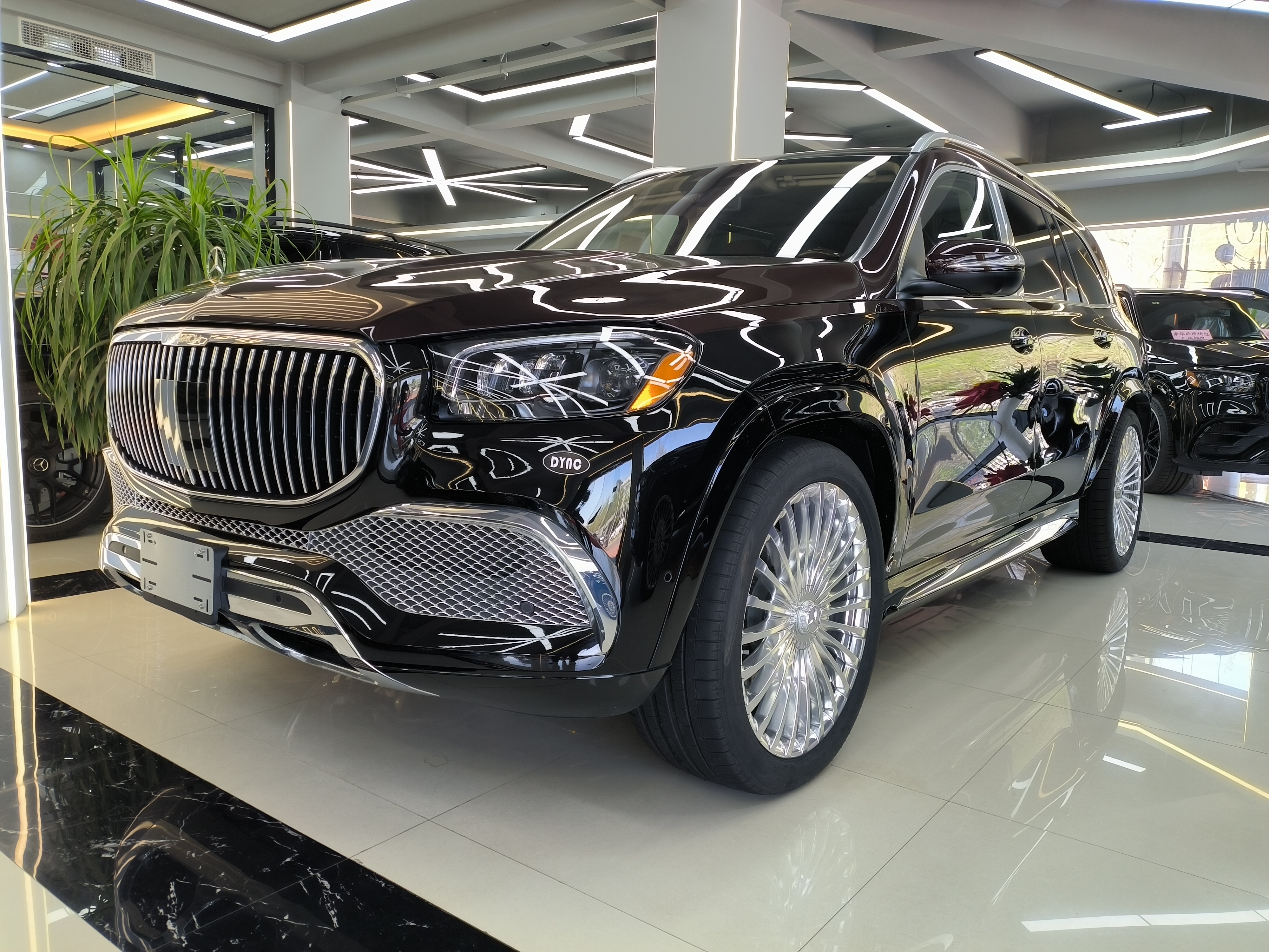 全新一代23款迈巴赫gls600